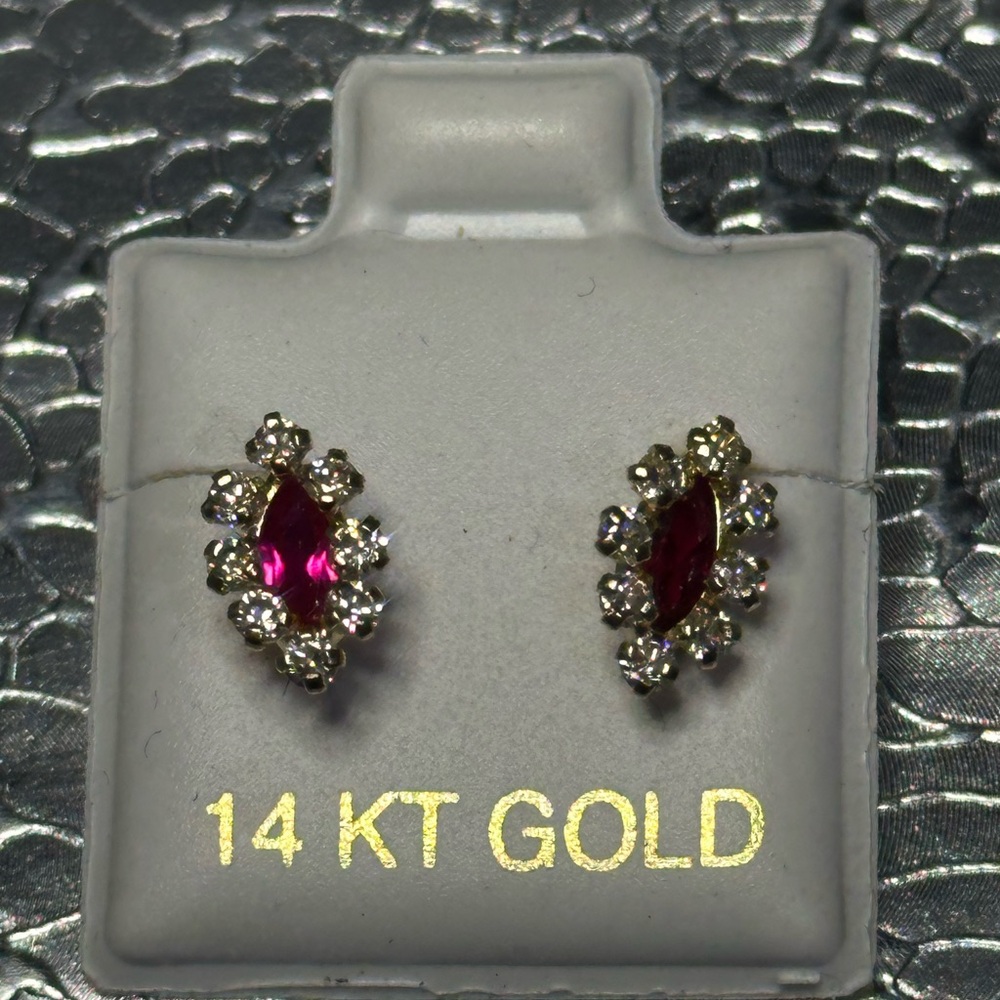 Elegant Gold and Red Gemstone Earrings